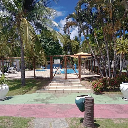 Apts E Suites Em Stella Maris Salvador Exterior photo